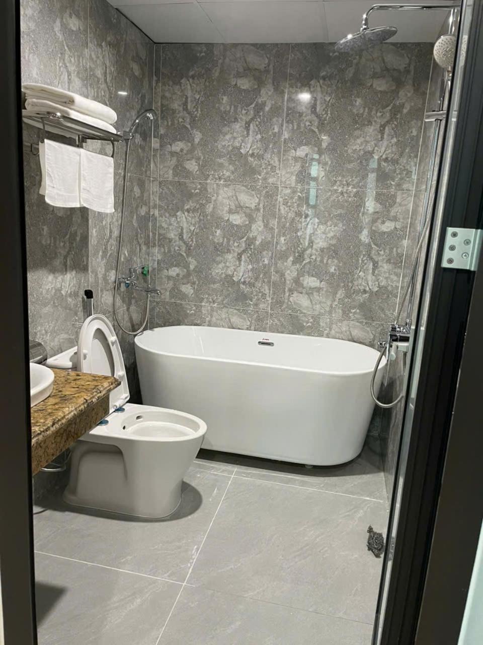 A90 Hotel Phu Ly Εξωτερικό φωτογραφία